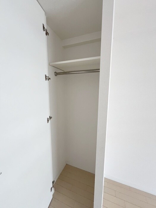 物件内観写真7　(収納)