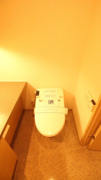 物件内観写真7　(トイレ)