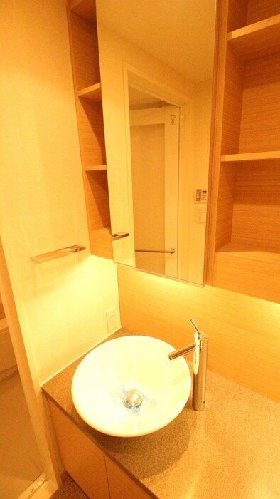 物件内観写真8　(洗面)