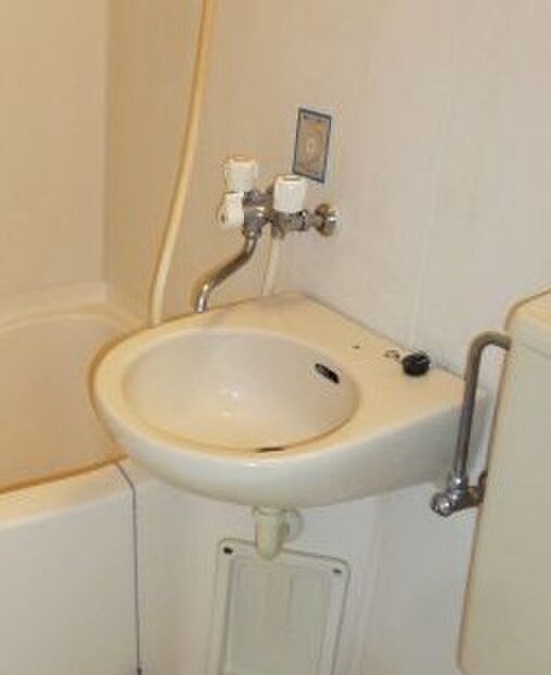 物件内観写真16　(洗面)