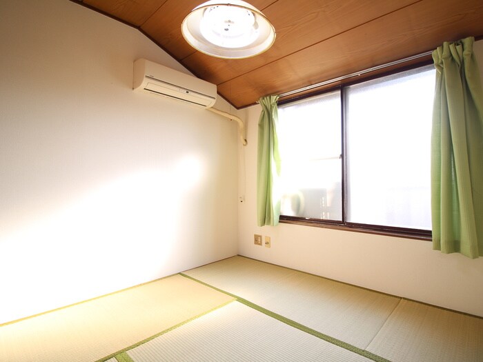 物件内観写真5　(居室)