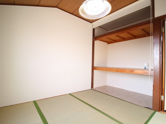 物件内観写真6　(居室)