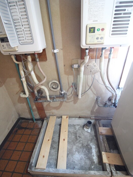 物件内観写真14　(洗濯機置場)