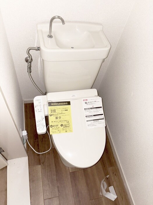 物件内観写真11　(トイレ)