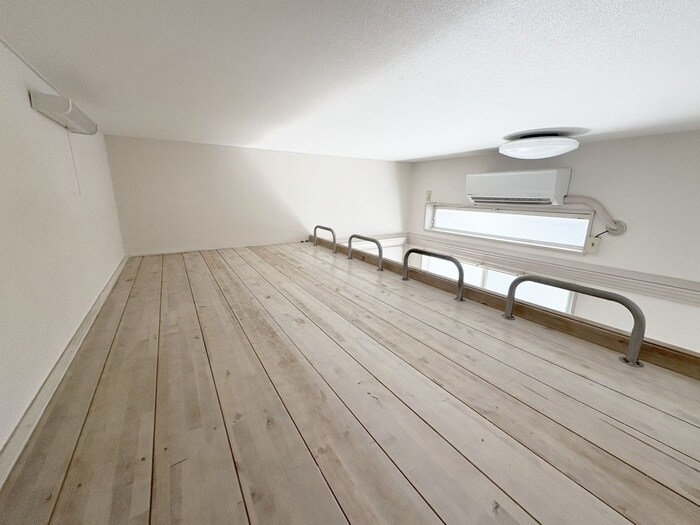 物件内観写真16　(ロフト)