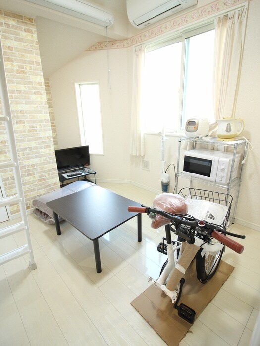 物件内観写真7　(居室)