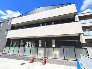 フォレスト飯山満外観写真