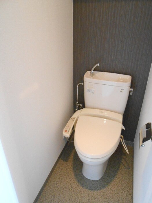 物件内観写真7　(トイレ)