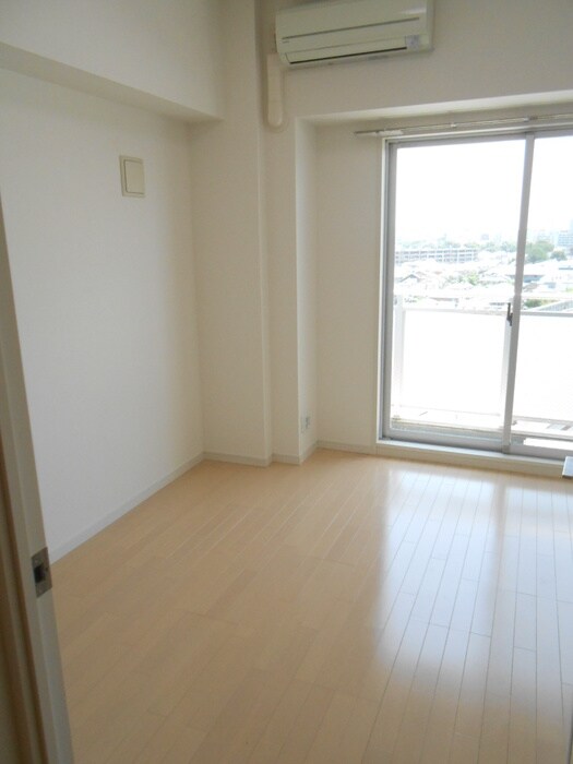 物件内観写真14　(居室)