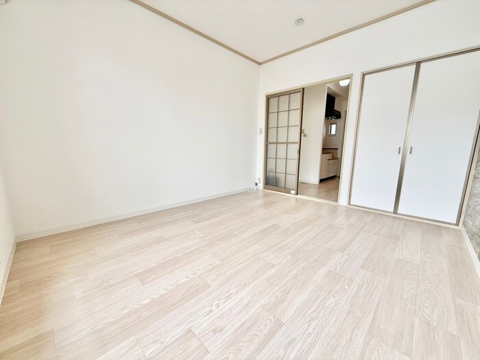 物件内観写真9　(居室)