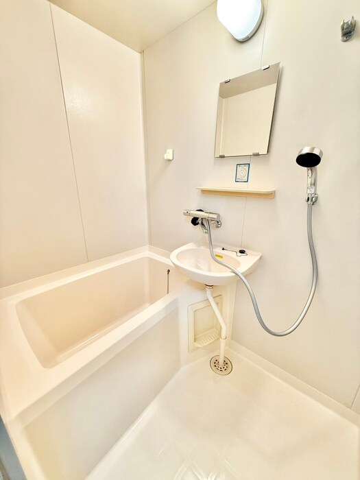 物件内観写真12　(バス／シャワールーム等)