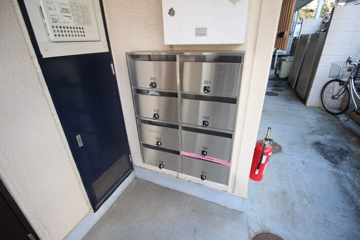 物件外観写真4　(建物設備)