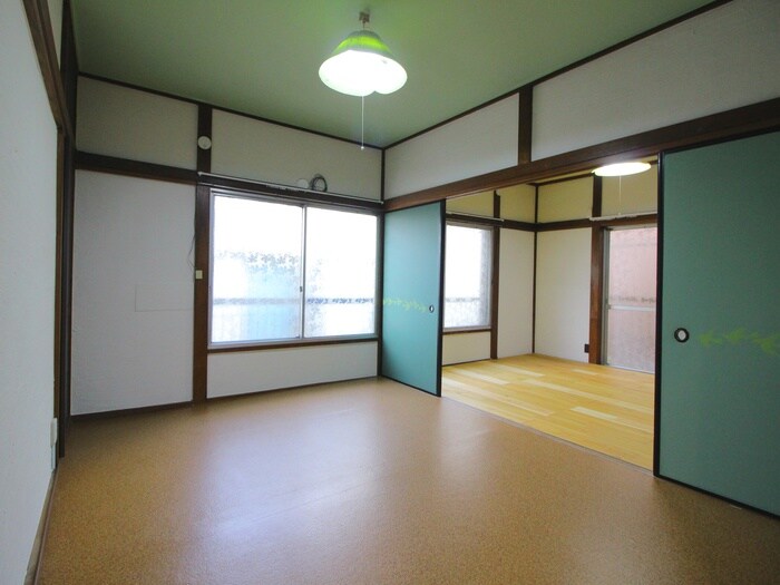 物件内観写真8　(居室)