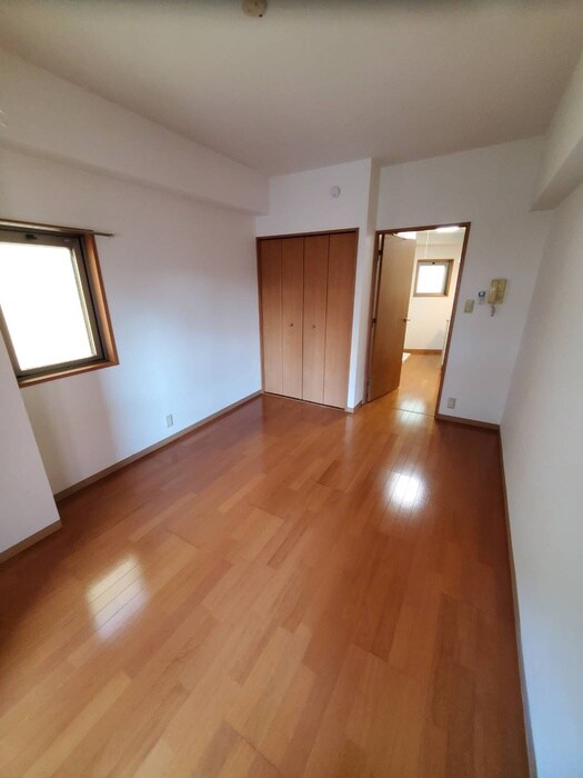 物件内観写真13　(居室)