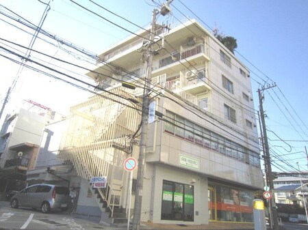 中央ビル外観写真