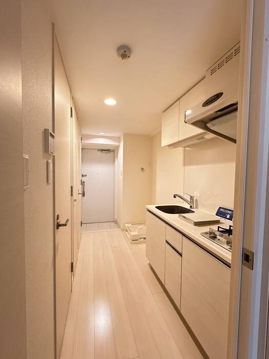 物件内観写真11　(廊下)