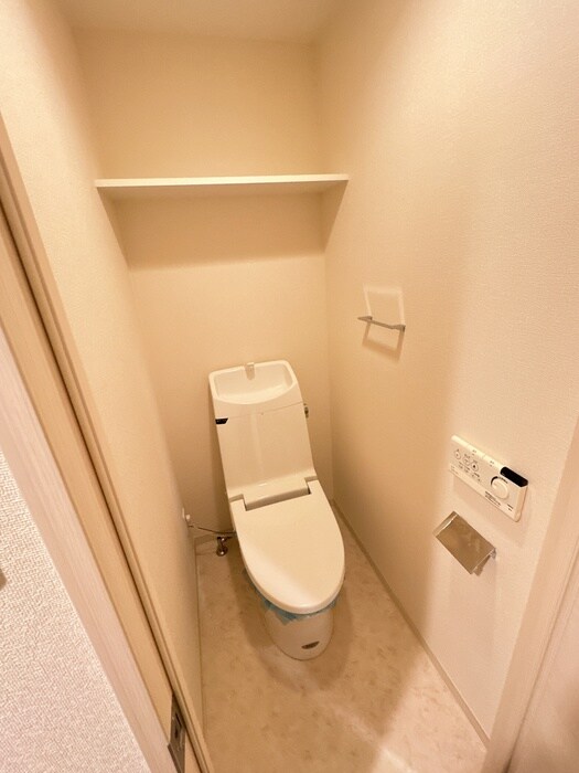 物件内観写真13　(トイレ)