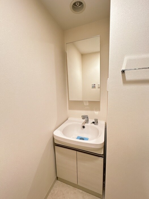 物件内観写真15　(洗面)