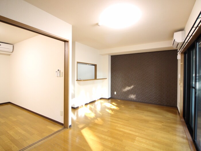 物件内観写真8　(居室)