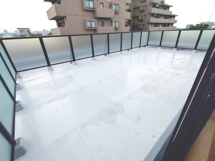 物件内観写真16　(ベランダ・バルコニー)