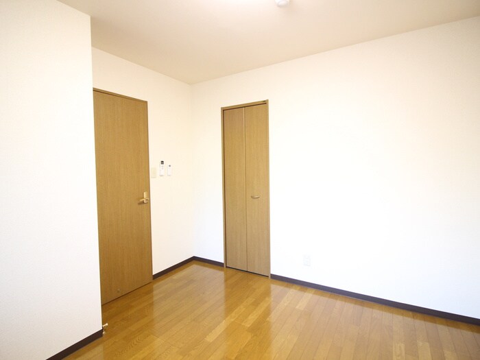 物件内観写真19　(居室)