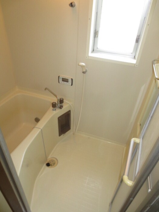 物件内観写真10　(バス／シャワールーム等)