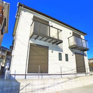 シャルール外観写真