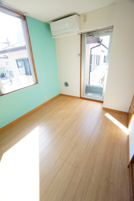 物件内観写真8　(居室)