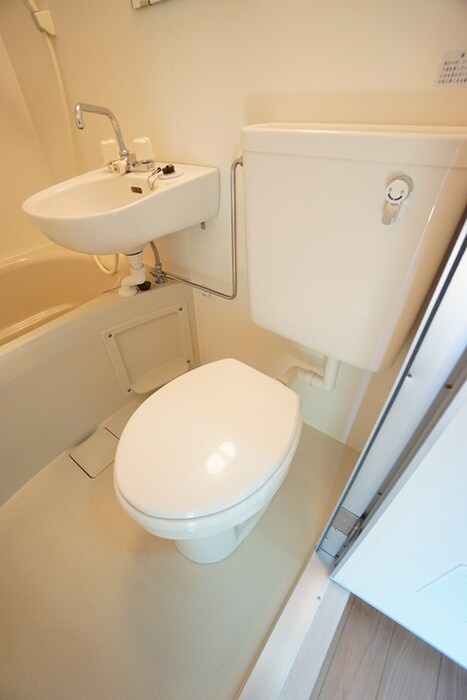 物件内観写真13　(トイレ)