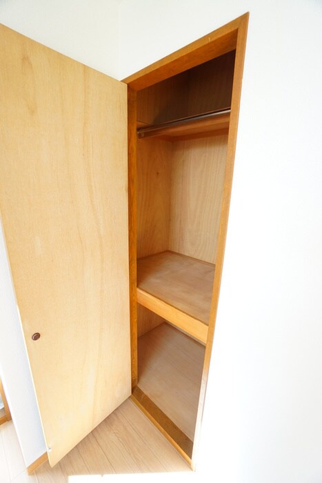 物件内観写真15　(収納)