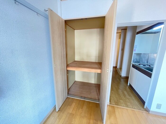 物件内観写真8　(収納)