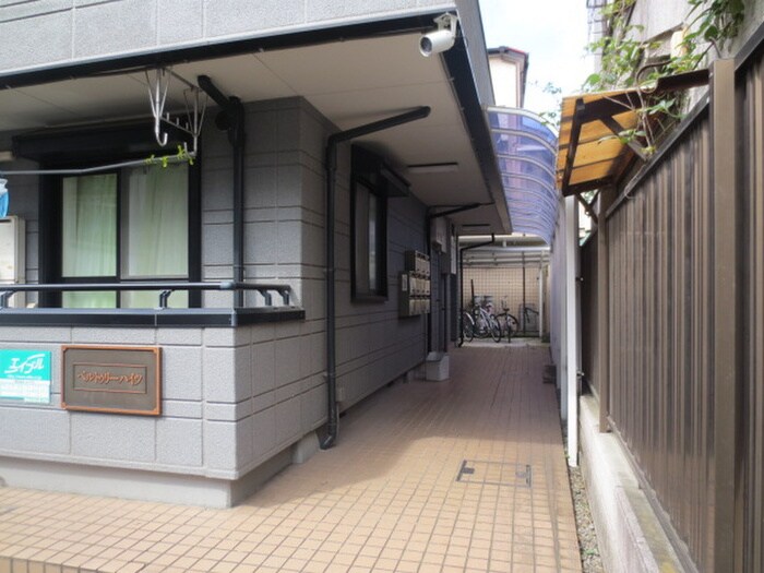 物件外観写真3　(外観写真)