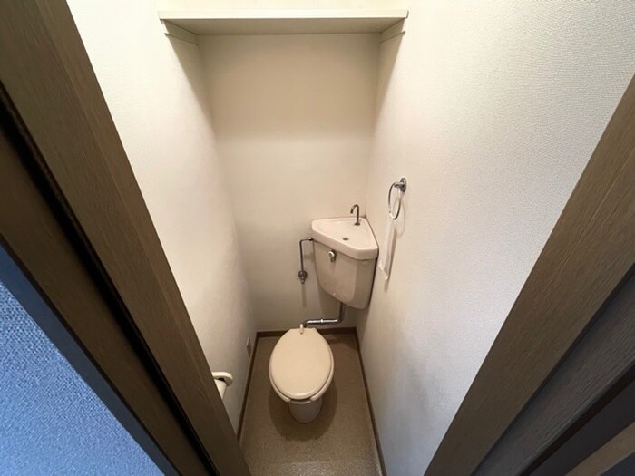 物件内観写真11　(トイレ)