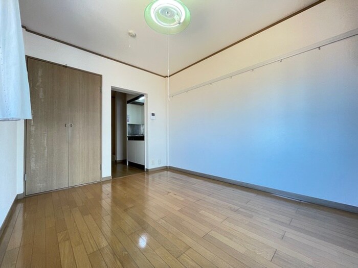 物件内観写真18　(居室)