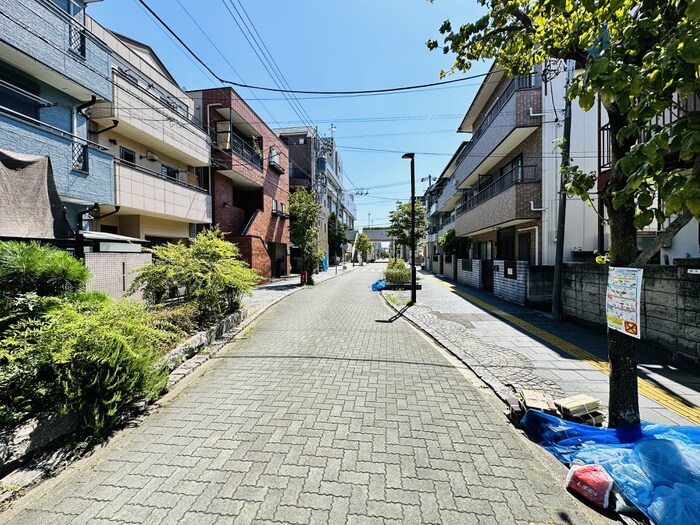 物件外観写真6　(周辺環境)