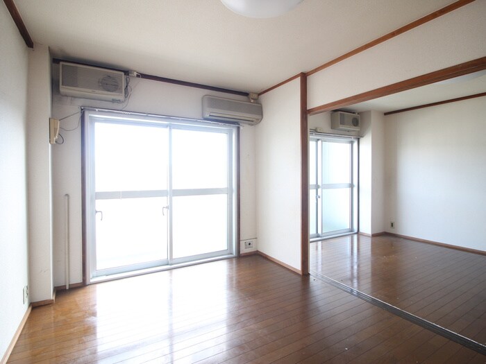 物件内観写真9　(居室)