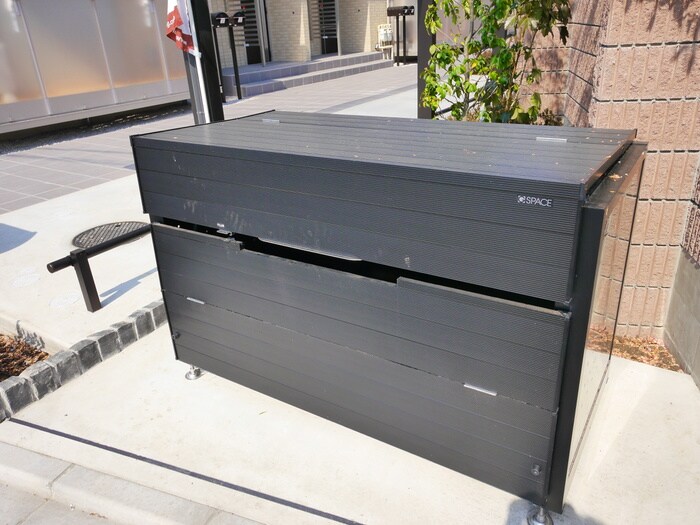 物件外観写真4　(建物設備)