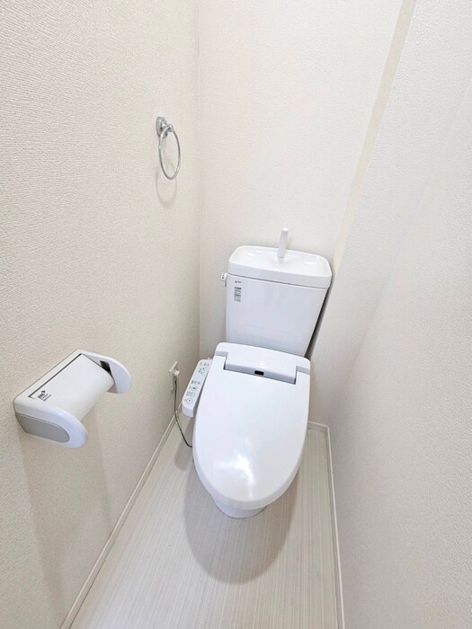 物件内観写真10　(トイレ)