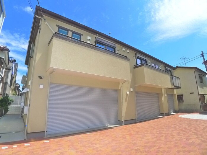 物件外観写真1　(外観写真)