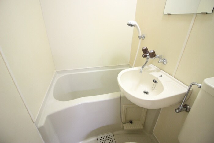 物件内観写真10　(バス／シャワールーム等)