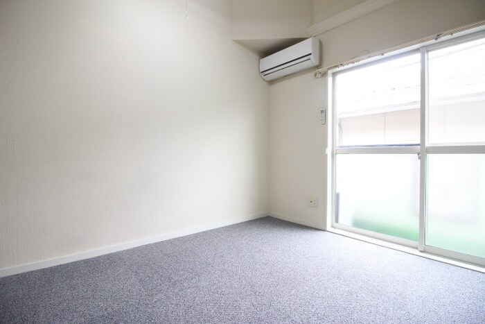 物件内観写真16　(居室)