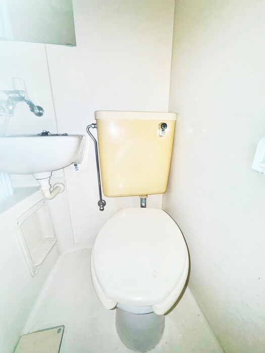 物件内観写真12　(トイレ)