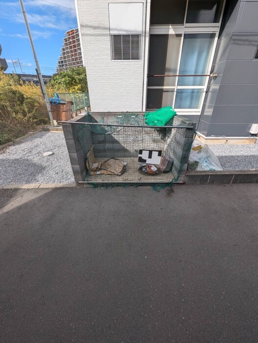 物件外観写真4　(建物設備)