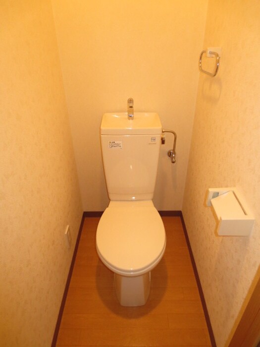 物件内観写真12　(トイレ)