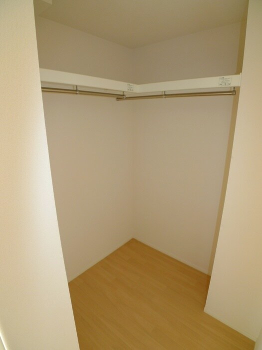 物件内観写真9　(収納)