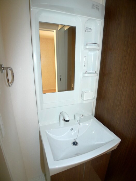 物件内観写真13　(洗面)