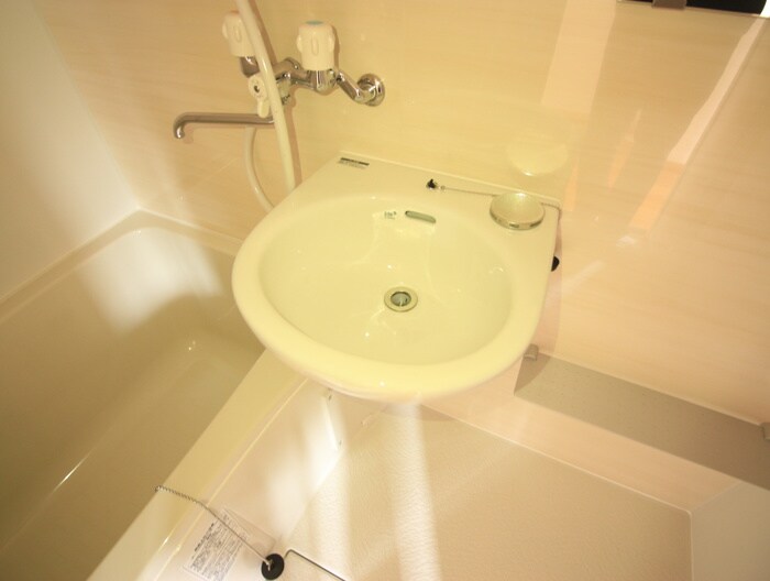 物件内観写真11　(洗面)