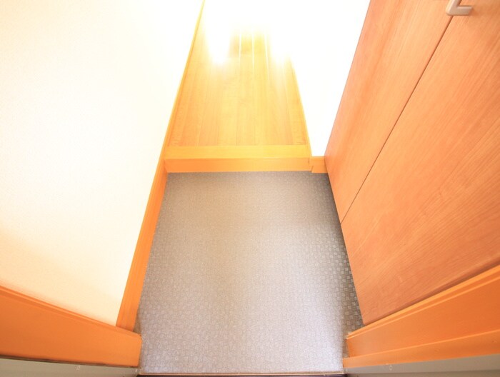 物件内観写真19　(玄関)