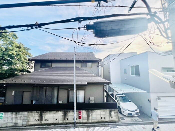 物件内観写真18　(室内からの展望)