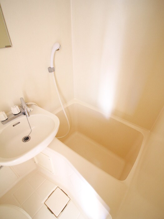 物件内観写真9　(バス／シャワールーム等)